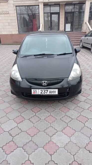 фит расрочку: Honda Fit: 2006 г., 1.5 л, Типтроник, Бензин, Хэтчбэк