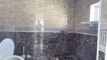 Продажа коттеджей и домов: Уй сатылат Г Бишкек С НОВОПАВЛОВКА Улица ворашилова 23 2этаж 6 — 9