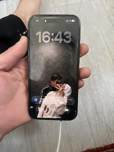 lg oled: IPhone (модель с Face ID и вырезом‑«чёлкой», экран ~) — 4