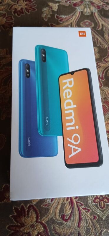 bluetooth qulaqliq: Redmi 9A smartfonu, MIUI əməliyyat sistemi və 6.53 düymlük böyük
