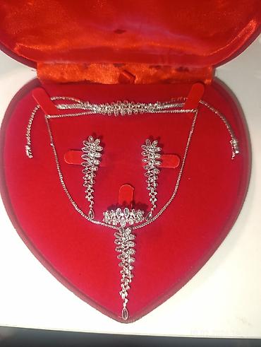 Zərgərlik dəstləri: Ağ qızıl, 585 Əyar — 7