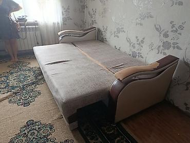 Раскладной диван-кровать с механизмом трансформации “еврокнижка”. -