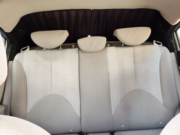 Hyundai: Hyundai Accent: 1.5 l | 2008 il Sedan — 22