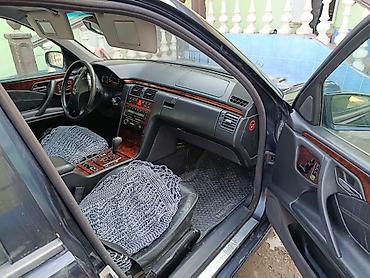 Mercedes-Benz: Mercedes-Benz E-Class: 2000 г., Седан — 5