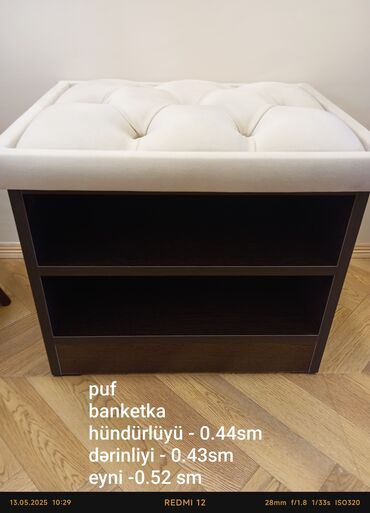 pufiklər: Yeni, Pufik oturacaq, Parça, rəng - Süd rəngi