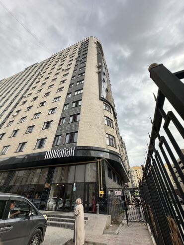 продаю квартиру цокольный этаж: 3 комнаты, 100 м², Элитка, 6 этаж, Дизайнерский ремонт