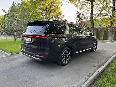 Kia: Kia Carnival: 2023 г., 2.2 л, Дизель — 7