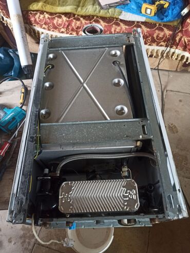 Kombilər: Demir dokum qaz kombi qazanı - DivioTerm Atron divardan asılan kombi — 5