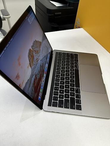 ноутбук i5 13 поколения: MacBook Pro 13.3” 2017 — 16 ГБ / 512 ГБ (серебристый), поколение с — 7
