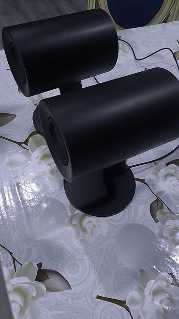 istemmis komputer: Qara rəngli masaüstü audio kolonka dəsti. Dəstdə 2 ədəd eyni dizaynlı — 1