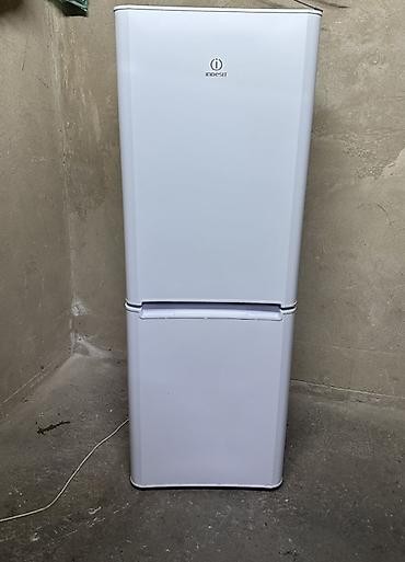 Холодильник Indesit, Б/у, Двухкамерный, De frost (капельный), 60 * 167 * 60 at lalafo.kg Холодильник Indesit, Б/у, Двухкамерный, De frost (капельный), 60 * 167 * 60