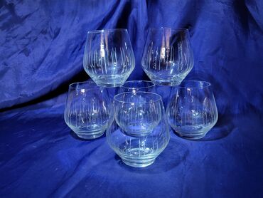 Čaše: Case kristal,rucna gravura. za zestoko pice 1950g+. Case komada 6 u — 1