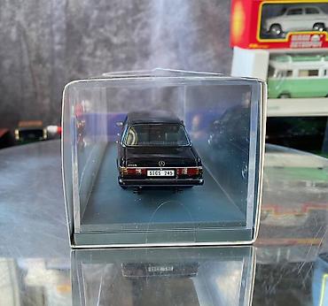 Avtomobil modelləri: Коллекционная модель Mercedes-Benz 240D V123 limousine black 1978 NEO — 4