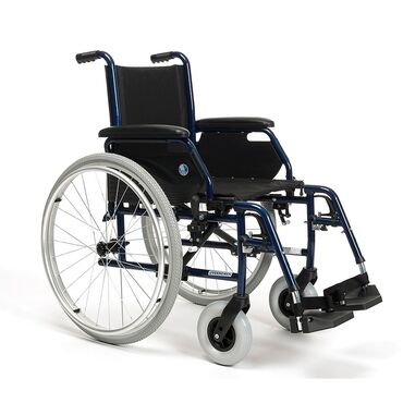 Инвалидные коляски: Продаю две коляски одна новая вторая б/у писать и звонить на номер