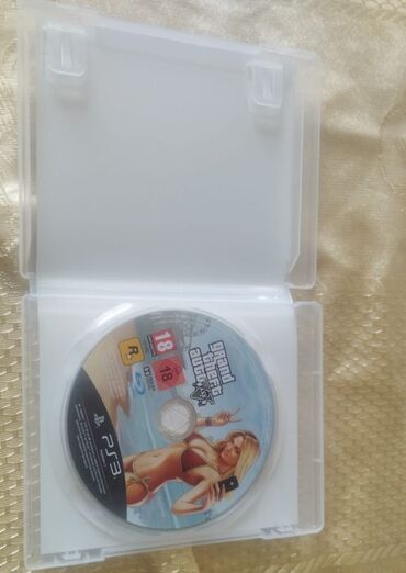 playstation 4 прокат: PlayStation 3 üçün Grand Theft Auto V oyun diski. Oyun macəra və