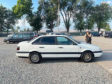 volk racing: Volkswagen Passat: 1993 г., Механика, Бензин, Седан — 3