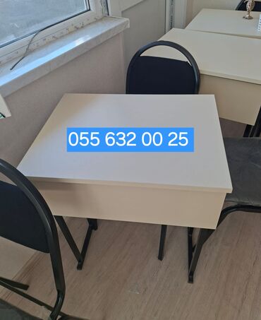 Masa və oturacaq dəstləri: Mətbəx üçün, Dördbucaq masa, 2 stul — 7