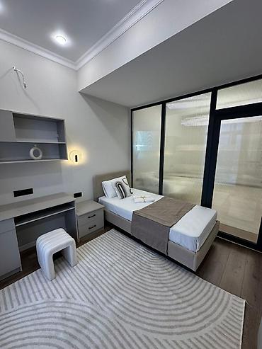 Продажа квартир: 3 комнаты, 86 м² — 19