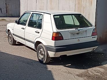 Volkswagen: Volkswagen Golf: 1990 г., 1.8 л, Механика, Бензин, Хэтчбэк — 3