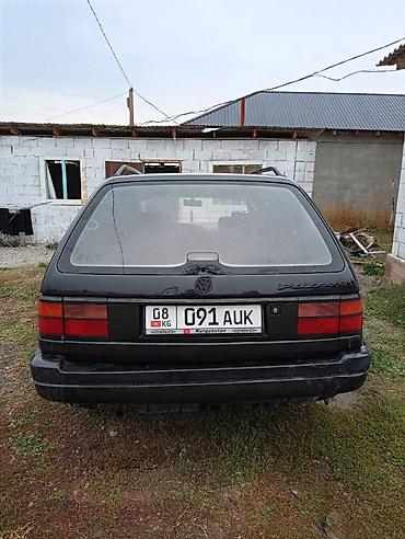 Volkswagen: Volkswagen Passat: 1993 г., 1.8 л, Механика, Бензин, Универсал — 2