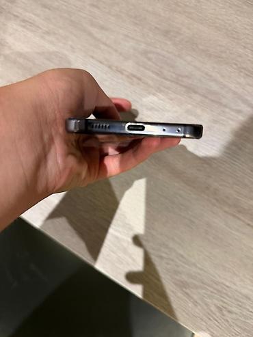 pult samsung: Samsung Z Flip, 256 GB, rəng - Qara, Barmaq izi — 3