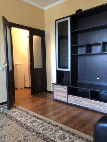 офис в жилом доме: 3 комнаты, 63 м², Элитка, 8 этаж