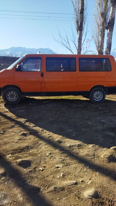 Volkswagen: Volkswagen Transporter: 1991 г., 2.3 л, Механика, Бензин, Минивэн — 12