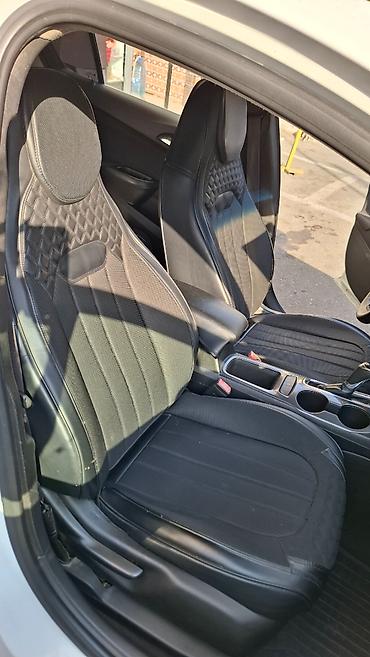 chevrolet cruze salon: Satılır Chevrolet Cruze sedan 2017 il. Əlaqə nomre 0504199668 . Wp — 3