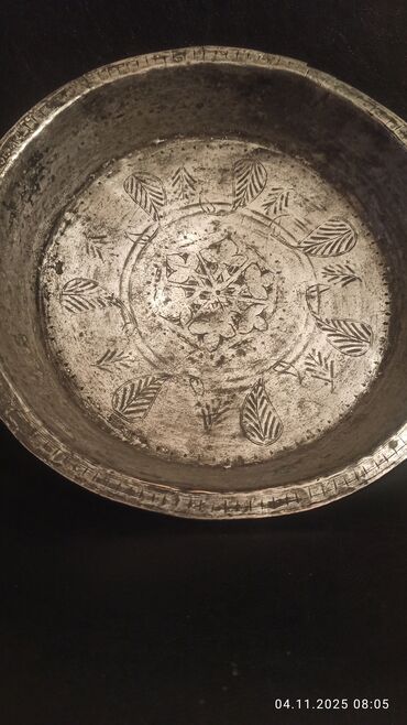 Əntiq qablar: Məhsul: Əl işli mis/naqişli qablar dəsti (3 ədəd) Təsvir: - Şərq — 15