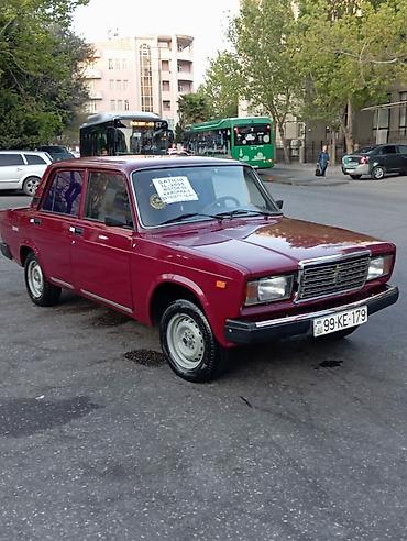 vaz karbiratoru: VAZ Lada 2107 sedan - Rəng: tünd albalı/bordo - Kuzov: 4 qapılı — 7