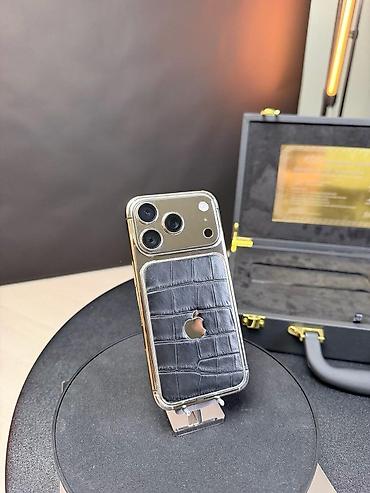 12 ayfon: IPhone 17 Pro, 256 GB, Göy, Zəmanət — 2