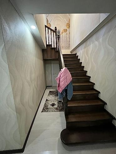 Продажа коттеджей и домов: Срочно продаю дом! Просторный дом площадью 300 м² на участке 3 сотки — 24