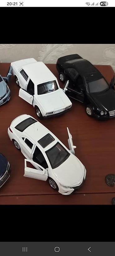 İncəsənət və kolleksiyalar: Oyuncaq maşın kolleksiyası – müxtəlif modellər - Miqyaslı die-cast və — 3