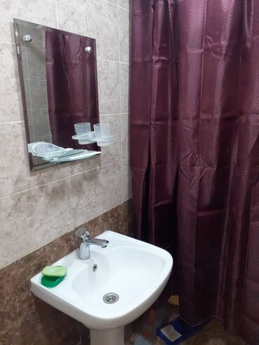 Uzunmüddətli kirayə mənzillər: Mənzil əşyalı kirayə verilir. 9.3 mərtəbə, 2 otaq, 55 kv. Sakit və -da lalafo.az — 4 Uzunmüddətli kirayə mənzillər: Mənzil əşyalı kirayə verilir. 9.3 mərtəbə, 2 otaq, 55 kv. Sakit və — 4