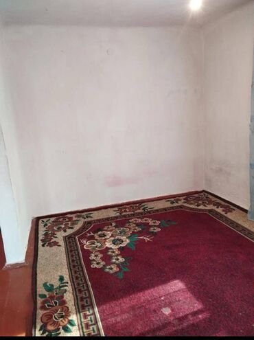 Долгосрочная аренда квартир: 1 комната, Агентство недвижимости, Без подселения, Без мебели