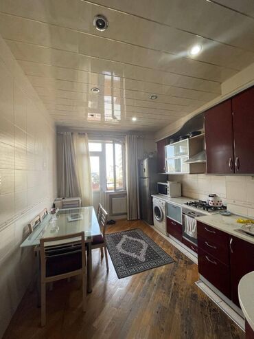 Uzunmüddətli kirayə mənzillər: Nərimanov metrosunun üstü 16 mərtəbəli binanın 9-cu mərtəbəsində 3 -da lalafo.az — 5 Uzunmüddətli kirayə mənzillər: Nərimanov metrosunun üstü 16 mərtəbəli binanın 9-cu mərtəbəsində 3 — 5