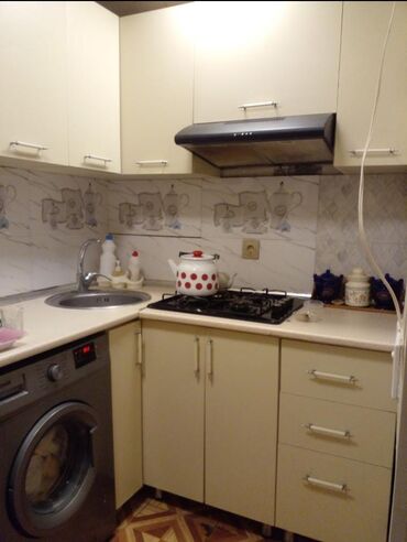 Uzunmüddətli kirayə mənzillər: Menzil tam esyali olaraq her kese kiraye verilir menzil Azadliq — 9