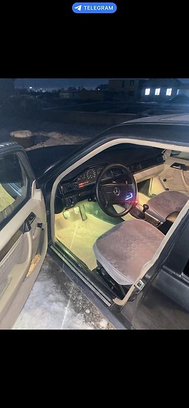 bwd plus: Mercedes-Benz W124: 1992 г., 2 л, Механика, Бензин, Седан — 4