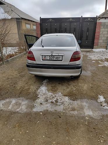 авиксон номер: Toyota Avensis: 2002 г., 1.8 л, Механика, Бензин, Хэтчбэк — 2