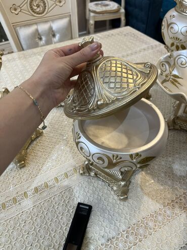 Digər dəstlər və servizlər: Klassik üslubda dekorativ süfrə/garnitur dəsti - Rəng: şampan-ağ və — 5