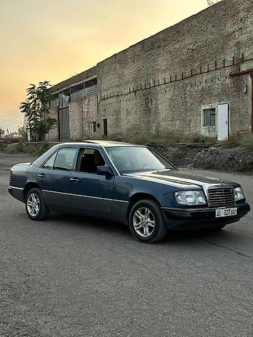 ауди 100 багаж: Mercedes-Benz W124: 1992 г., 2.2 л, Механика, Бензин, Седан — 1