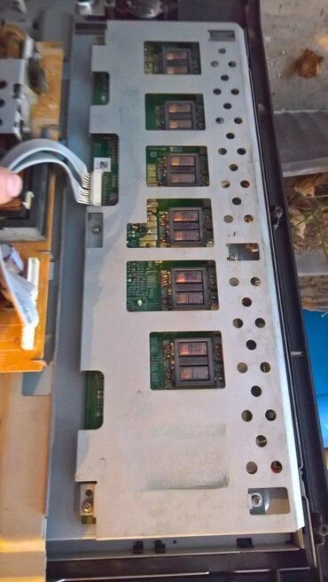 Aksesoari za TV i video: Philips 32PFL5522 u delovima 313926807398 (313912362613) Main Board — 8