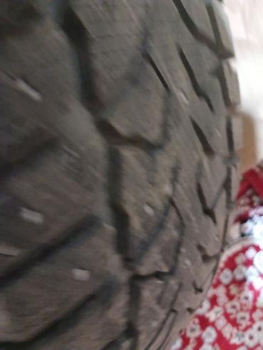 зимнее: Зимняя шина (шипованная) 225/60 R18 - Тип: зимняя, с шипами - Размер — 4
