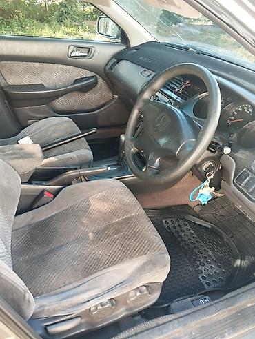 насосы для авто: Honda Accord: 1998 г., 1.8 л, Автомат, Бензин, Седан — 3