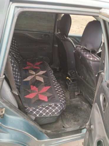 Mitsubishi: Mitsubishi Space Star: 2003 г., 1.6 л, Механика, Бензин, Минивэн — 9