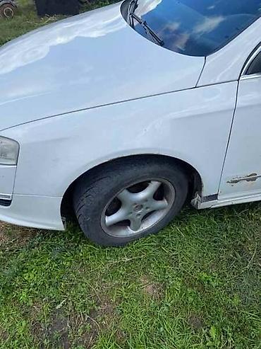 golf 5 slike: GEPEK VRATA ZA VOLKSWAGEN PASSAT B6 OD 2005. DO 2010. GOD. | Polovni — 3