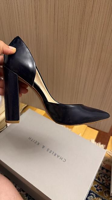 charles keith: ZARA razmer 36 - Model: klasik nasos (pump) tipli - Rəng: tünd göy — 2