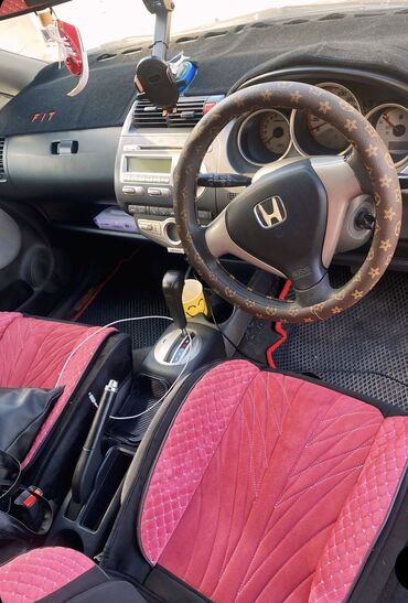 паста б 3: Honda Fit: 2004 г., 1.3 л, Автомат, Бензин lalafo.kg да паста б 3: Honda Fit: 2004 г., 1.3 л, Автомат, Бензин