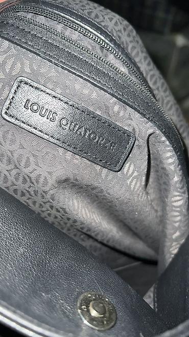 Классические сумки: Сумка-хобо Louis Quatorze из черной гладкой кожи. Особенности: - — 4