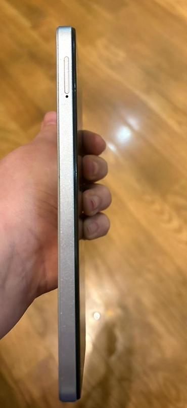 Digər mobil telefonlar: Android Tecno Spark Go 2024 / 128 GB, 1 ildir alınıb, demək olar — 7